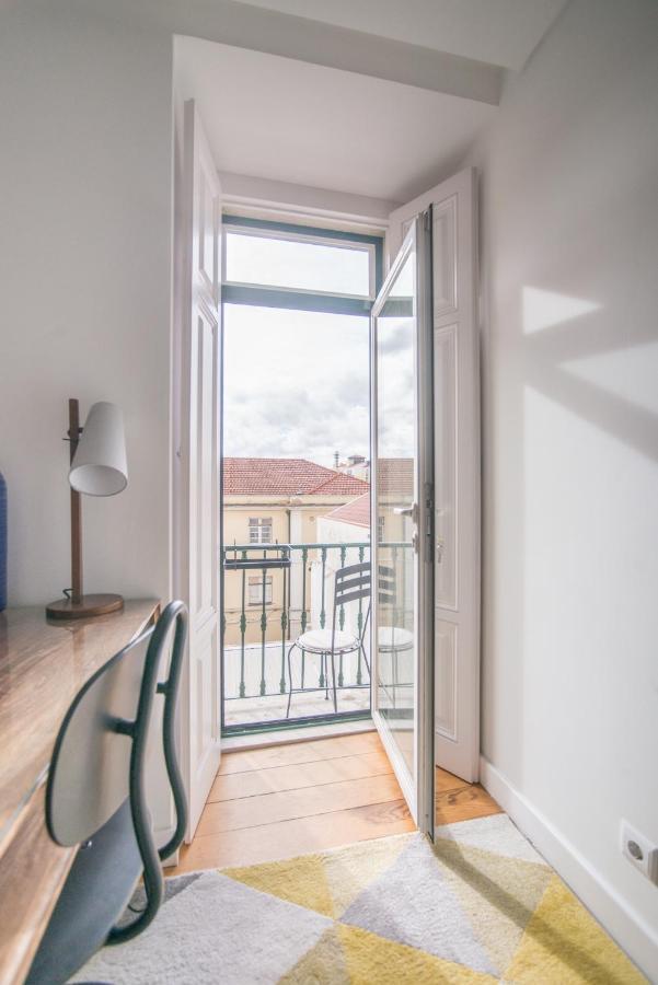 Charming, Sun-drenched In Estrela Lisboa